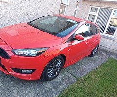 Ford Focus 1.5 ST line - Image 4/8
