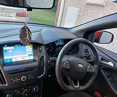 Ford Focus 1.5 ST line - Image 5/8