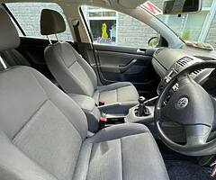 Volkswagen Golf - Image 9/9