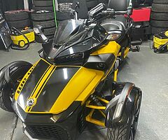 Can am spyder Bombardier - Image 3/6