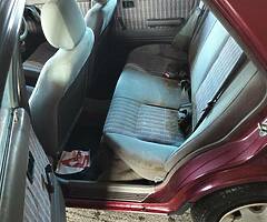 1993 MAZDA 323 - Image 8/10