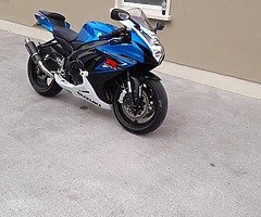 Suzuki gsxr 600 - Image 8/8