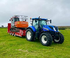 2018 New Holland T7.210, 2016 Hitachi zx130-5 & New 33 Ton Hogg Tri axle low loader