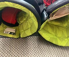 Bauer X2.9 gloves junior price reduced