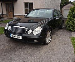 Mercedes E200