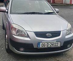 Kia rio 2006 with tax and nct