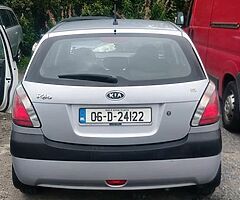 Kia rio 2006 with tax and nct