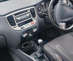 Kia rio 2006 with tax and nct - Image 3/8