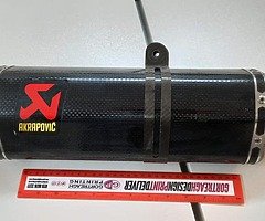 Akrapovic end
