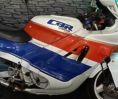 1990 Honda CBR