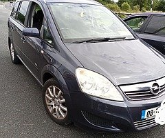 Opel zafira 08