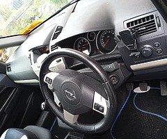 Opel zafira 08