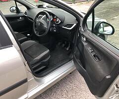 2007 Peugeut 207 1.4 petrol - Image 4/6