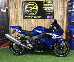 2005 Yamaha YZF-R