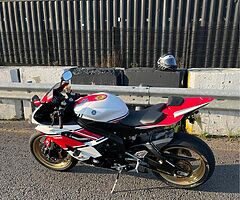 2012 Yamaha YZF-R - Image 8/10