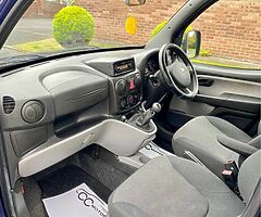 2008 FIAT Doblo - Image 8/10