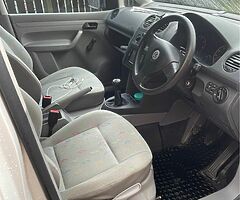 2010 Volkswagen Caddy - Image 6/8