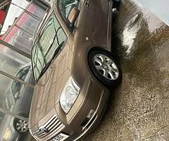 2005 Toyota Avensis