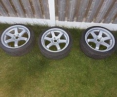Bola B1 18" 5x112