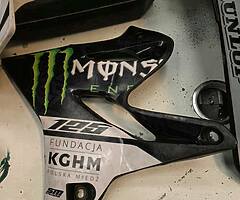 YZ 125 plastics with graphics - Image 4/7