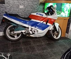 1990 Honda CBR - Image 4/9