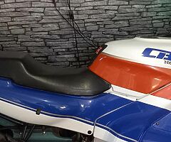 1990 Honda CBR - Image 9/9