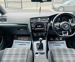 2014 Volkswagen Golf - Image 8/10