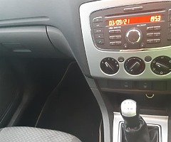 Ford Focus - Image 8/8