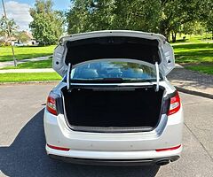 2012 Kia optima - Image 5/10