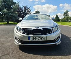2012 Kia optima - Image 9/10