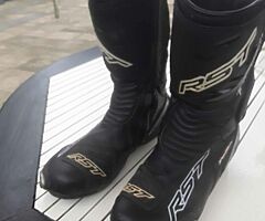 Rst boots