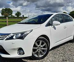 Looking for white toyota avensis 2012+