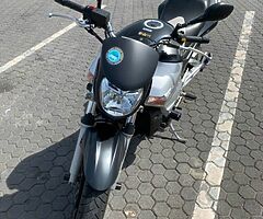 2006 Suzuki GS - Image 7/9