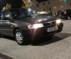 Nissan Sunny 1995