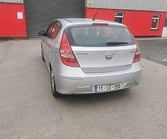 2011 Hyunda i30 - Image 6/6