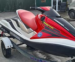 Honda Aquatrax