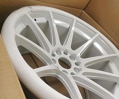 Jr11 18" x 10.5j (full set)