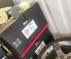 Jr11 18" x 10.5j (full set)