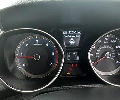 142 Hyundai i30 1.6 diesel - Image 5/7