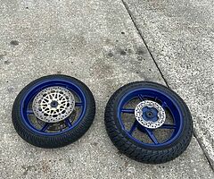 Honda cbr 600 wet tyres & rims cbr600