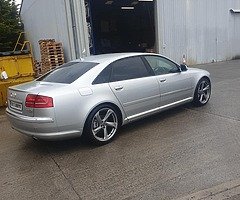 Audi A8L - Image 4/10
