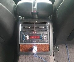 Audi A8L - Image 6/10