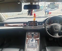 Audi A8L - Image 7/10