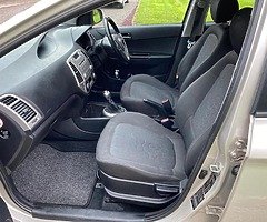 Hyundai i20 (2009) - Image 3/6
