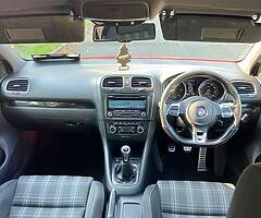 Volkswagen Golf GTD - Image 7/10