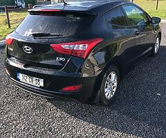 142 Hyundai i30 Van - Image 10/10