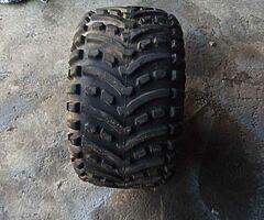 Chen shin 22x11-8 quad tyre - Image 4/4