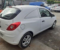 09 1.3 diesel corsa van for breaking