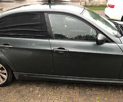09 BMW 318D