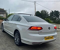 2017 Volkswagen Passat - Image 10/10